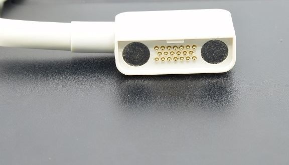 High current magnetic 90-degree Pogo pin connector 
