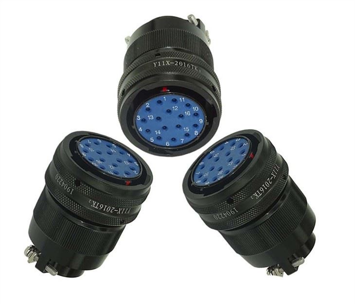 Visokostrujni automobilski Pogo Pin konektor